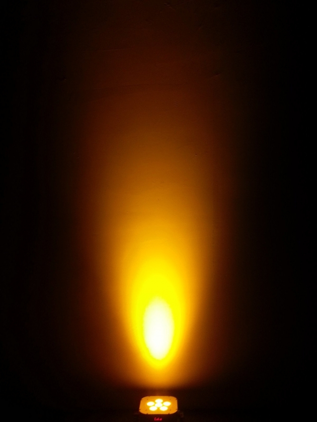 超薄型6顆15W RGBW(A) LED Par燈 3