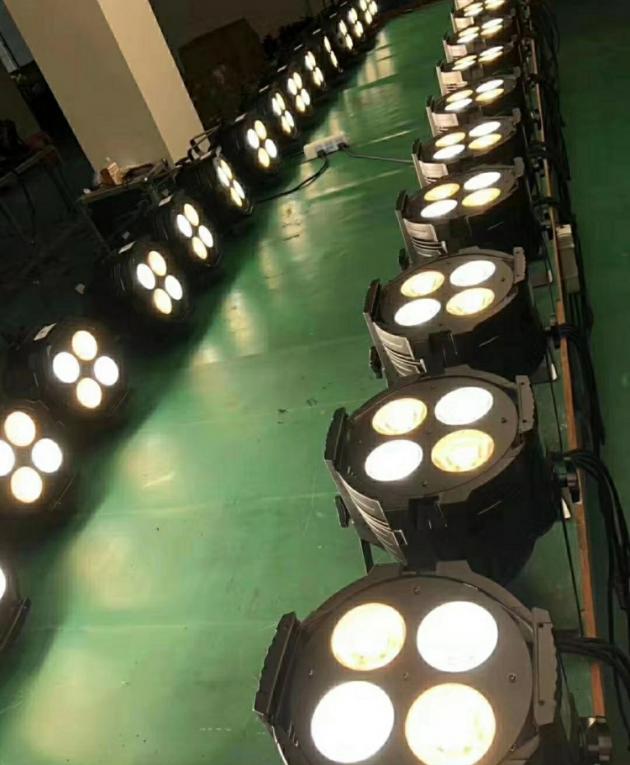 LED 4顆50W染色Par燈 2