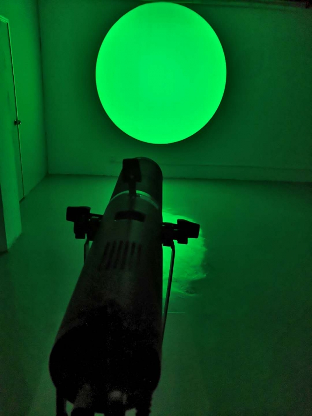 LED三合一多功能迷你成像/泛光燈 2