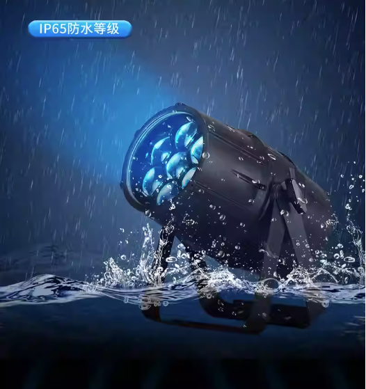 7顆40W RGBW 防水調焦PAR燈 1