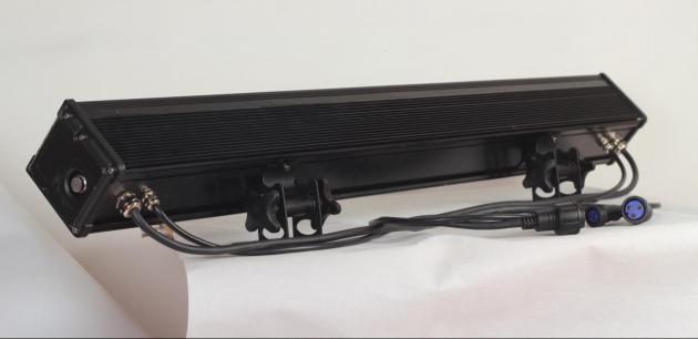 點控 LED 18X15W LED 洗牆燈 2