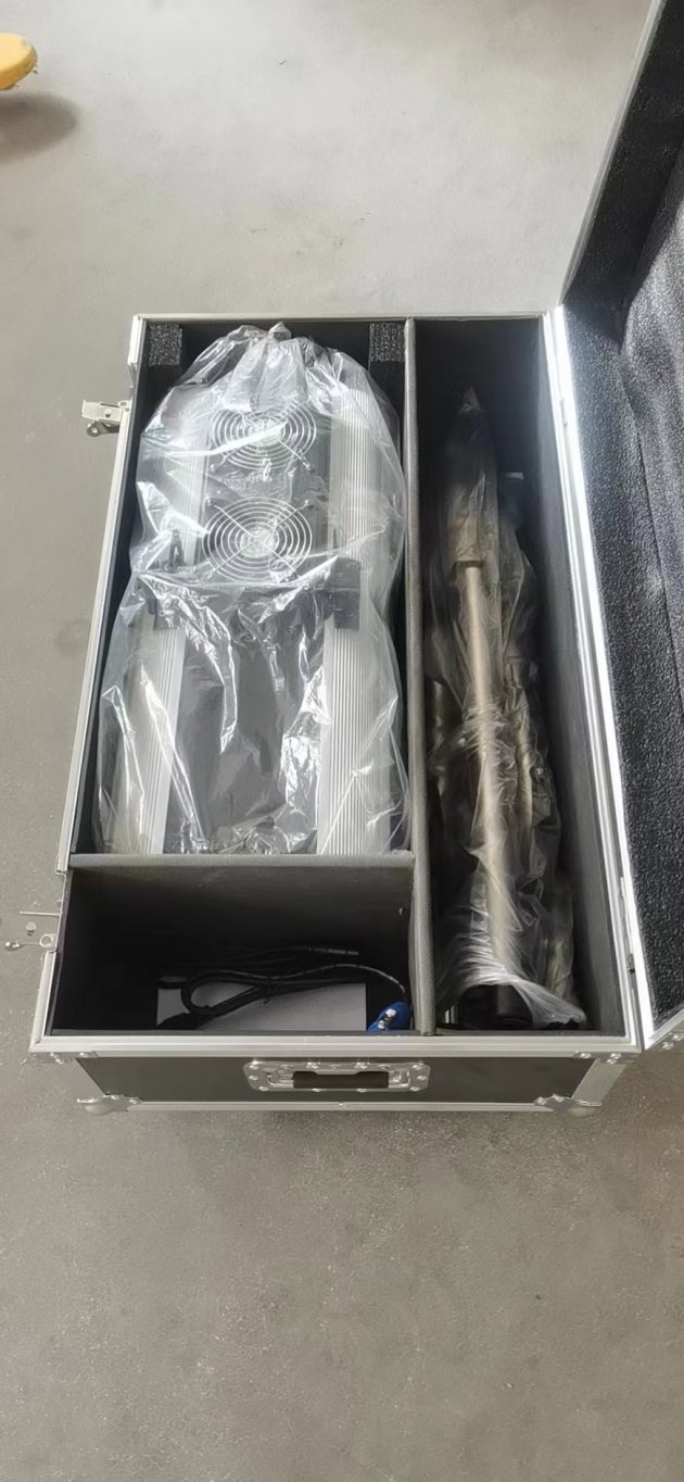 ELATION LED 440W 追蹤燈 3